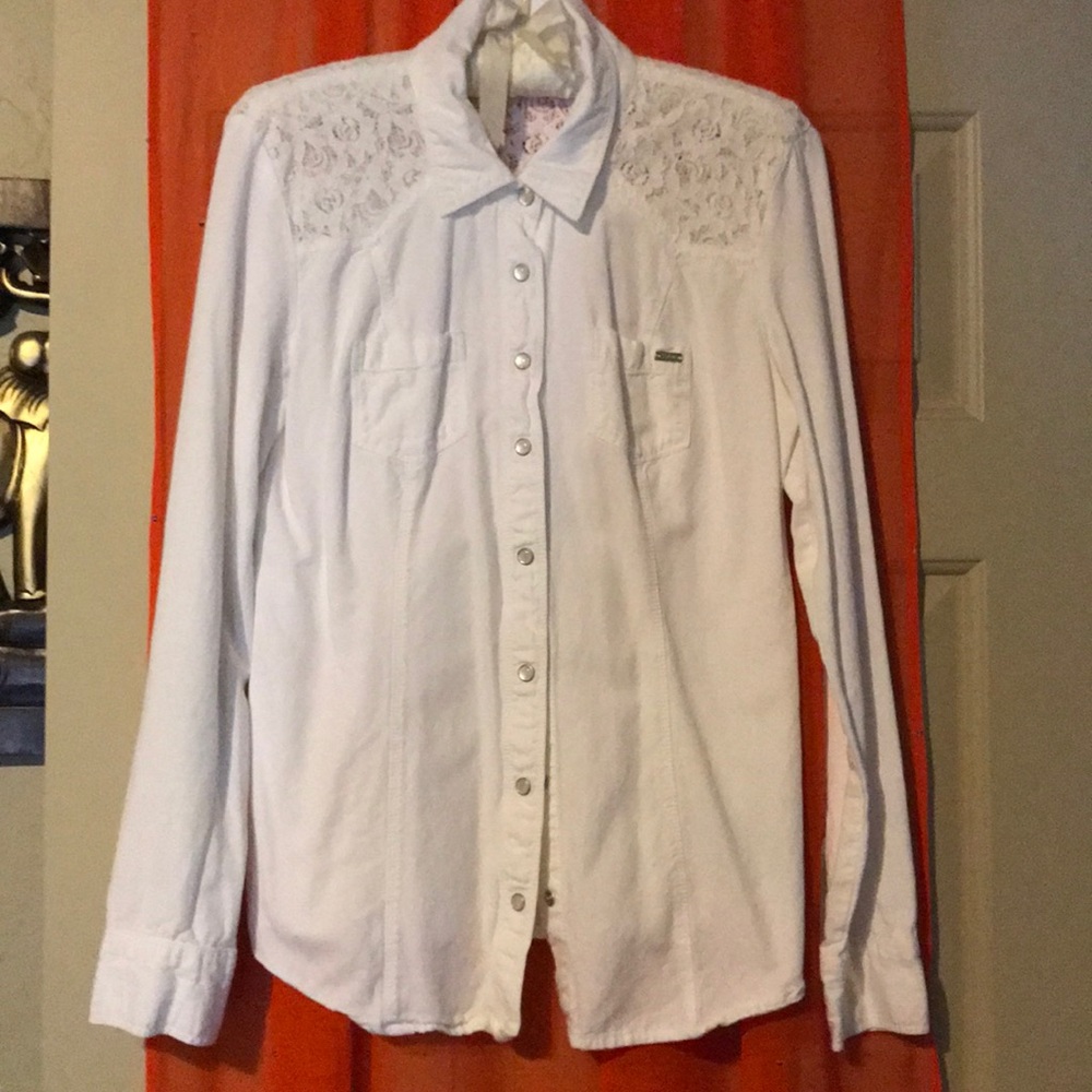 White oxford